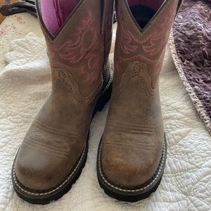Ariat "fat baby" cowboy boots